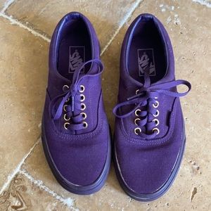 Vans- women’s size 8; men size 6.5
